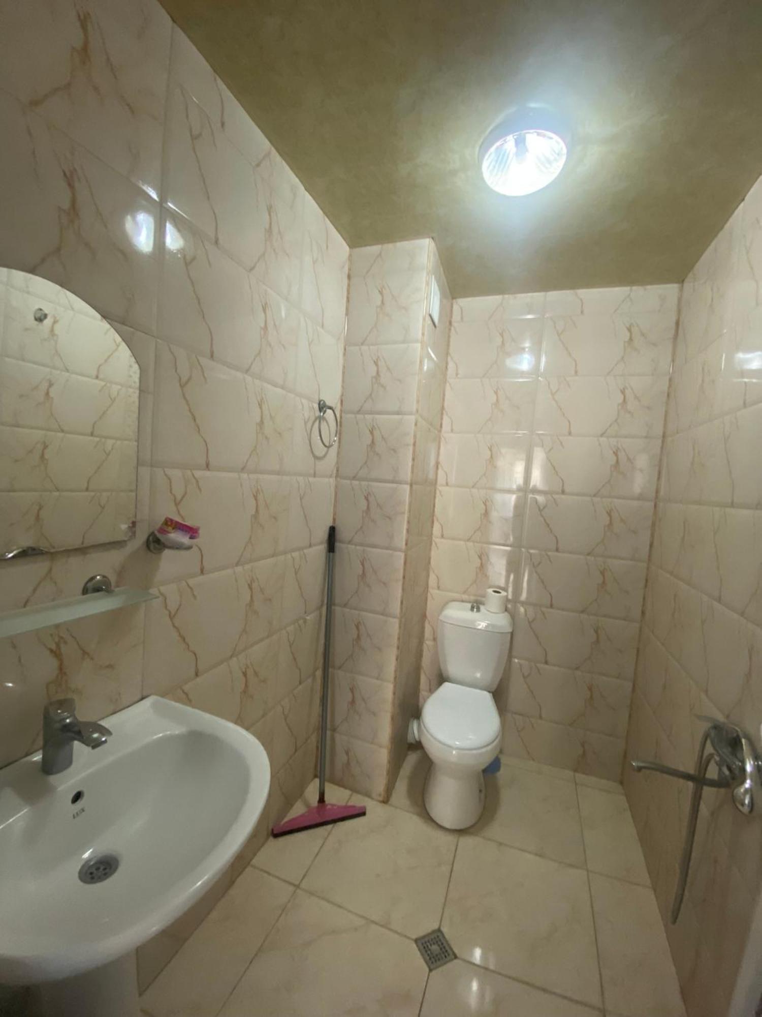 Sunshine Hotel Квариати Экстерьер фото